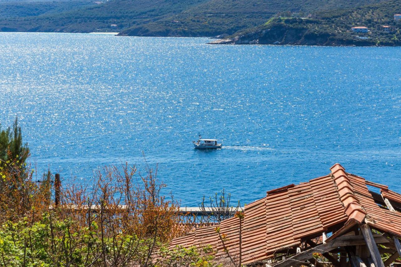 Thea Studios Pyrgadikia Exteriör bild